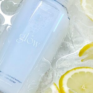 Clean and polish lemon vitamin toner