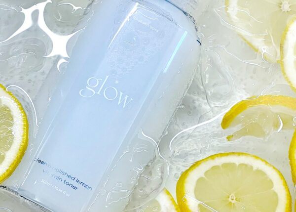 Clean and polish lemon vitamin toner