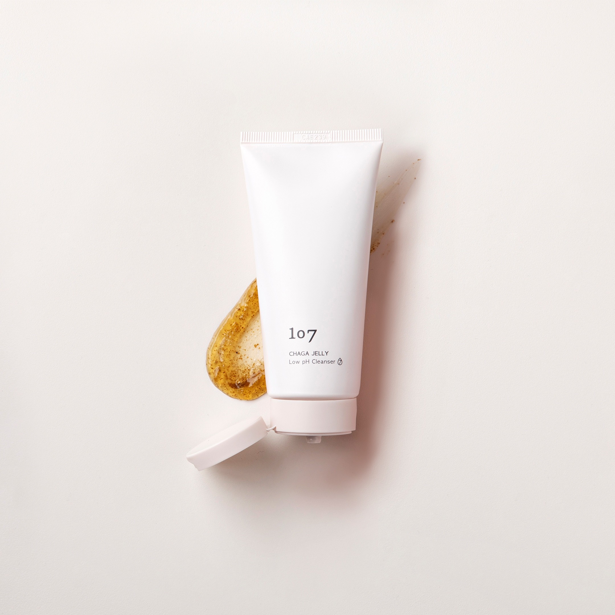 Chaga Jelly Low Ph Cleanser – Image 2