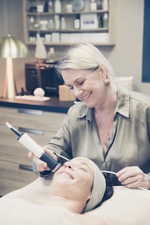 aquafacial-ilyena-institut-bihorel-rouen
